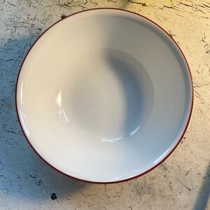 NWT Corelle 1.5 Serving White Serving Bowl with Red Rim